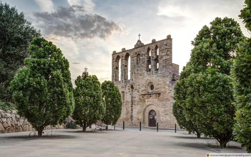 Church of Sant Esteve (Peratallada, Catalonia) Free 4K HD Wallpaper