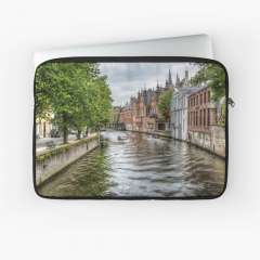 The Groenerei Canal in Bruges (Belgium) - Laptop Sleeve