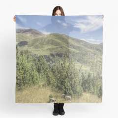 The Puigmal seen from the Collet de les Barraques (Catalan Pyrenees) - Scarf