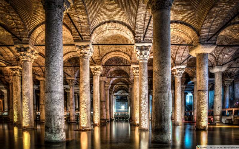 Sunken Palace or Basilica Cistern (Istanbul, Turkey) - Free 4K HD Wallpapers