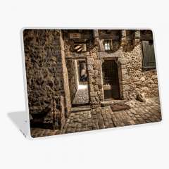A Narrow Alley in Le Mans (France) - Laptop Skin